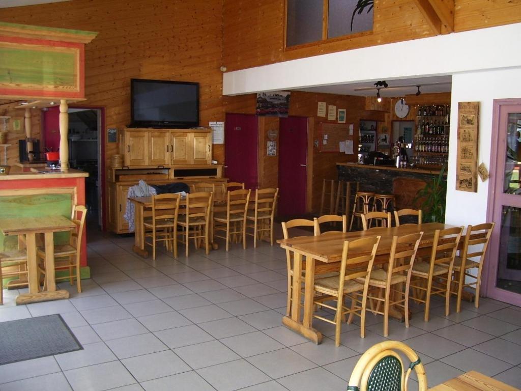 Hotel Le Refuge Mas-dʼOrcières Buitenkant foto